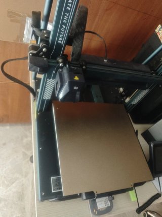 Impresora 3D Elegoo Neptune PLUS