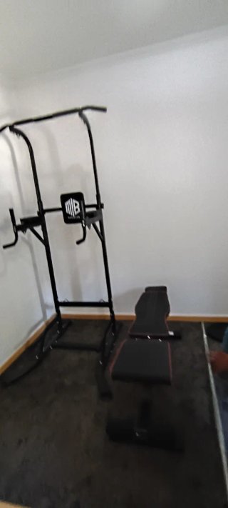 Gimnasio multifunción y ba