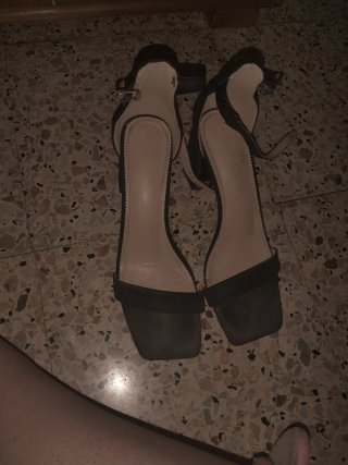 Zapatos de tacón negros
