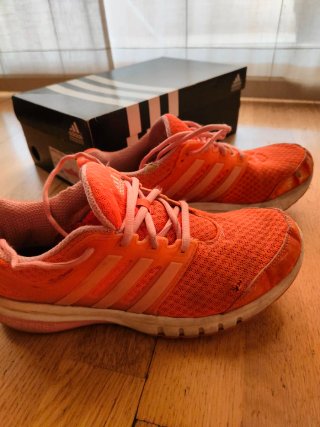Zapatillas Adidas Naranja y Rosa