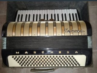 Acordeón Hohner Clásico