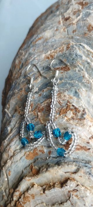 Pendientes Artesanales Corazón Azul