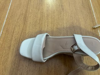 Esparteñas cuña beige/blancas talla 37