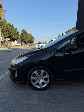 Peugeot 308 AUTOMATICO 1.6 HDI