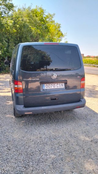 Volkswagen Transporter T5 2004