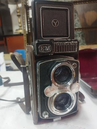 Cámara Yashica Maquina Fotográfica