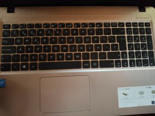 Portátil Asus VivoBook Negro/Dorado