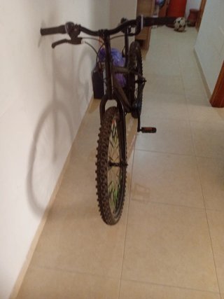 Bicicleta negra
