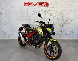 Honda Hornet 750 Naked