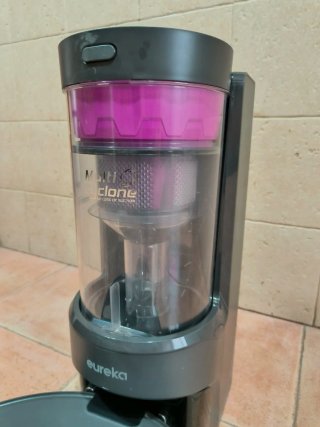 Robot Aspirador Eureka NERE10S