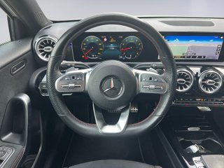 MERCEDES CLASE A 200i 163CV - 2019 - 114.000km