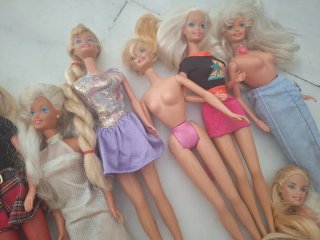 Lote Barbie Anni '90/2000 e Abbigliamento