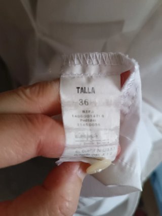 Camisa blanca. El Corte Inglés