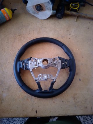 Volante Cuero Toyota Corolla E21 Híbrido