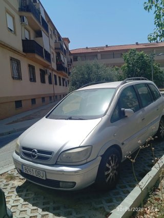 Opel Zafira 2004