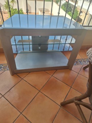 Mueble TV cristal y metal