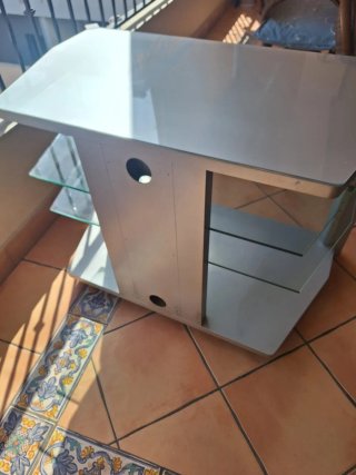 Mueble TV cristal y metal