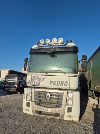 Camion,  tractora