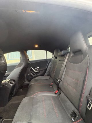 Mercedes-Benz Clase A 200d AMG Line