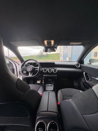 Mercedes-Benz Clase A 200d AMG Line