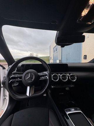 Mercedes-Benz Clase A 200d AMG Line