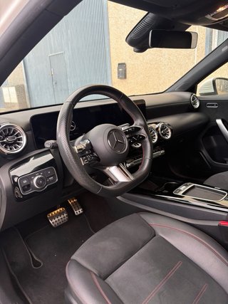 Mercedes-Benz Clase A 200d AMG Line