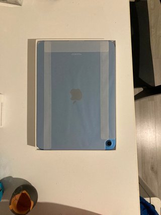 iPad A16 Blu Nuovo Mai Usato