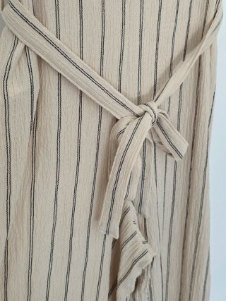 Mono de verano beige