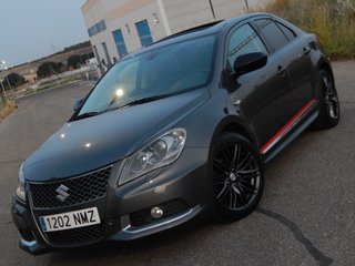 Suzuki Kizashi 2.4 Sport
