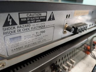 Sansui T-700 Sintonizzatore PLL Quartz hi-fi radio