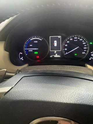 Lexus NX   2.5 300h Executive 4WD