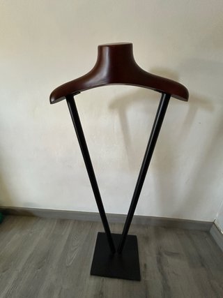Galan de pie madera y metal