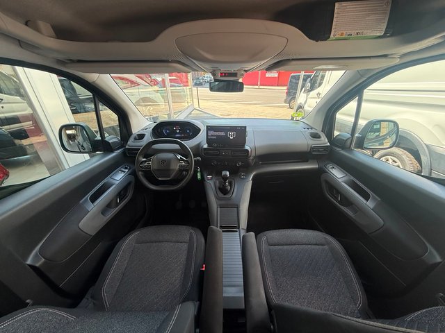 Peugeot Rifter 2025