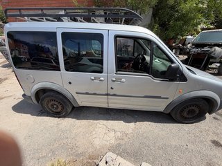 Ford Tourneo Connect 2004