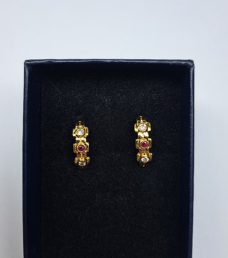 Pendientes Oro 18K con Piedras de color.