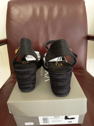 Cuñas Etika Negro Talla 39