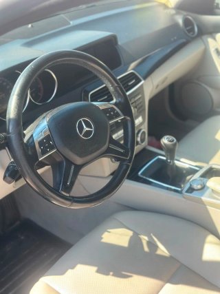 Mercedes-Benz Clase C 2011