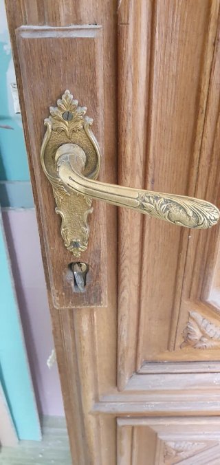 Puerta Madera Maciza con Accesorios y Llave