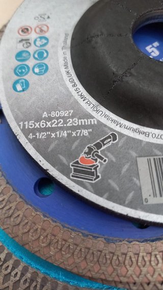 Radial Makita con discos