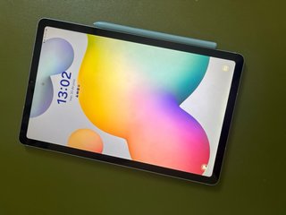 Samsung Galaxy Tab S6 Lite com Funda Teclado