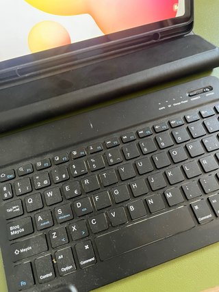Samsung Galaxy Tab S6 Lite com Funda Teclado