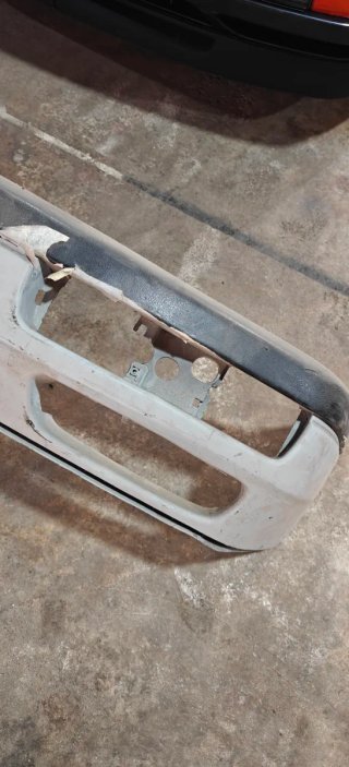 Parachoques Delantero Golf 3 MK3 Vento