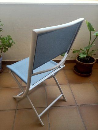 Mesa y 2 Sillas Plegables Exterior