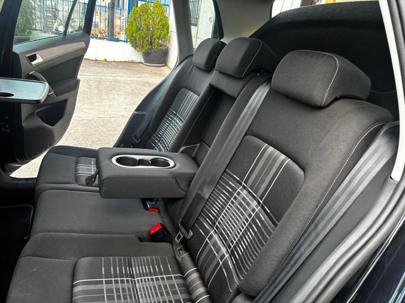 Volkswagen Golf Sportsvan 1.6 TDI CR Business & Navi 2015, foto 19