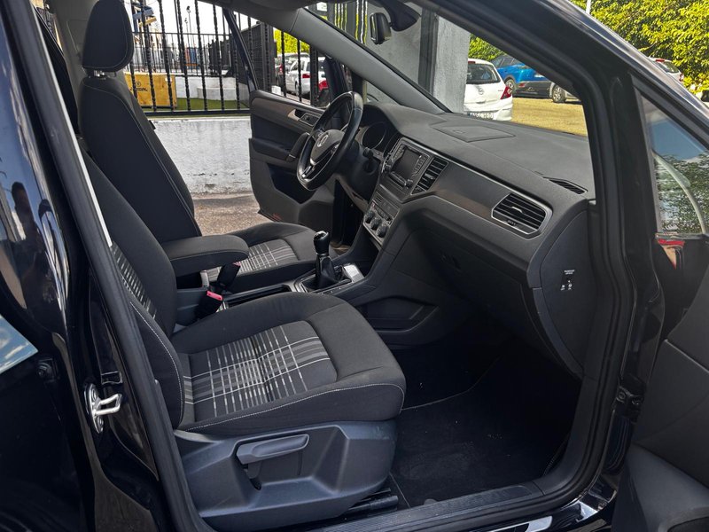 Volkswagen Golf Sportsvan 1.6 TDI CR Business & Navi 2015, foto 30
