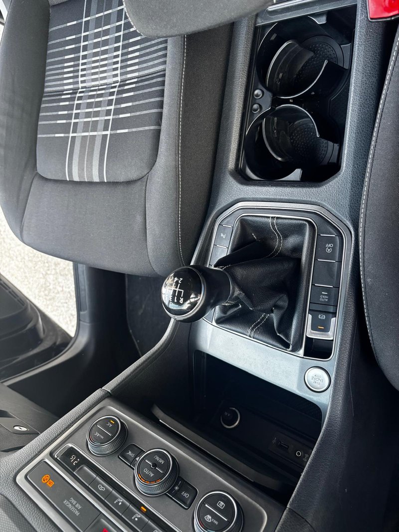Volkswagen Golf Sportsvan 1.6 TDI CR Business & Navi 2015, foto 38