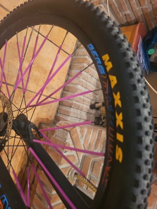 Bicicleta de Montaña Naranja