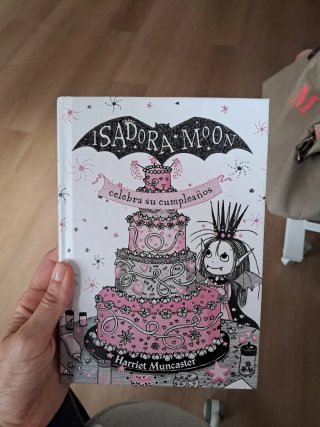 ISADORA MOON CELEBRA SU CUMPLEAÑOS ED. E