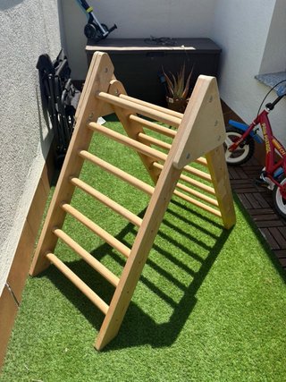 Triangolo Pikler in legno