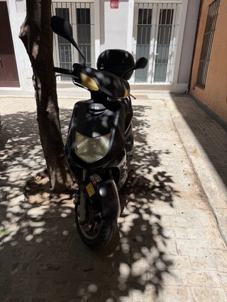 Yamaha Cignus Scooter Negro/Gris